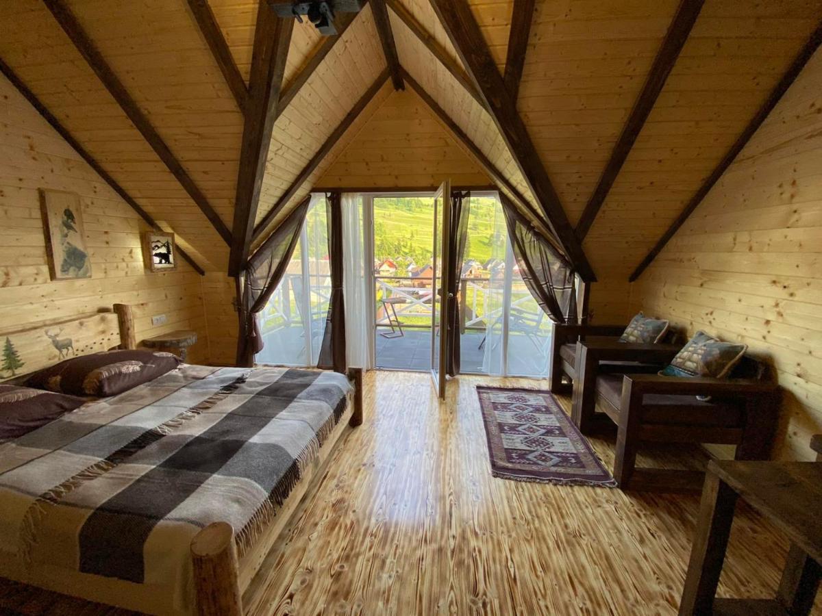 Hotel "Файна Хата" à Synevyrsʼka Polyana Extérieur photo